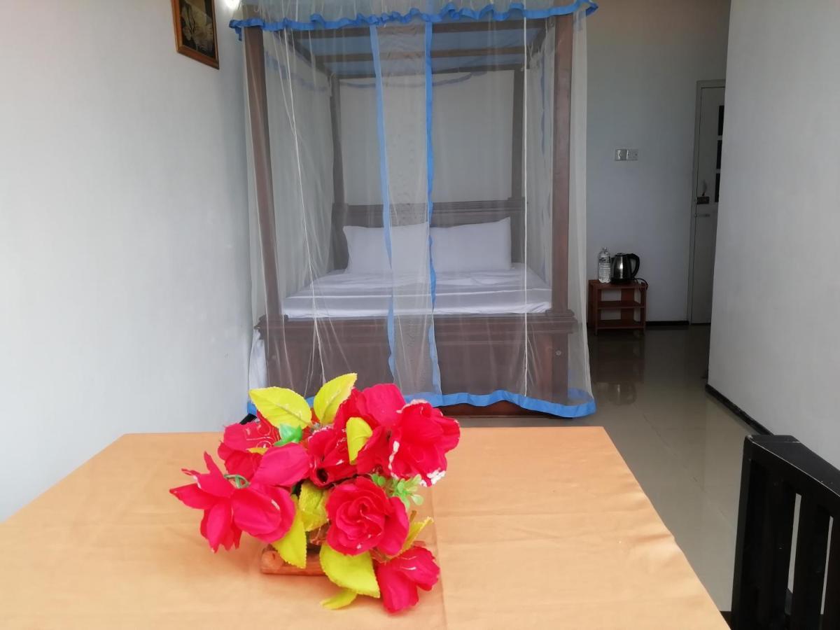 Rainbow Beach Resort Ambalangoda  Dış mekan fotoğraf